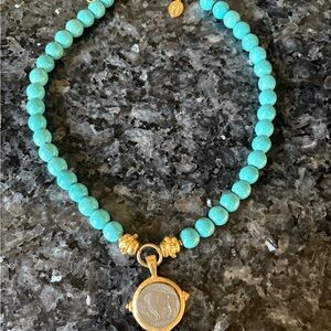 Chic Turquoise Necklace with Gold Details